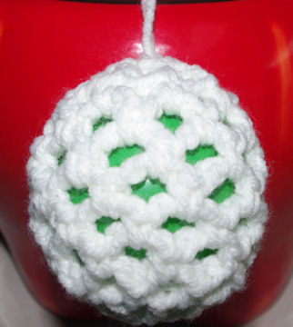 Balloon Ornament Free Crochet Pattern