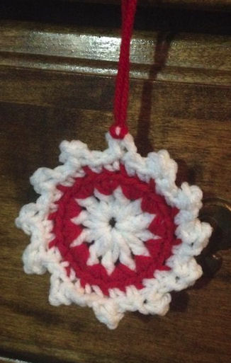 Circle in a Snowflake Ornament