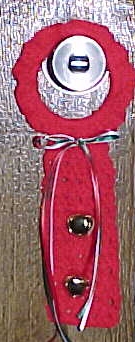 Door Knob Hanger Christmas Crochet Pattern