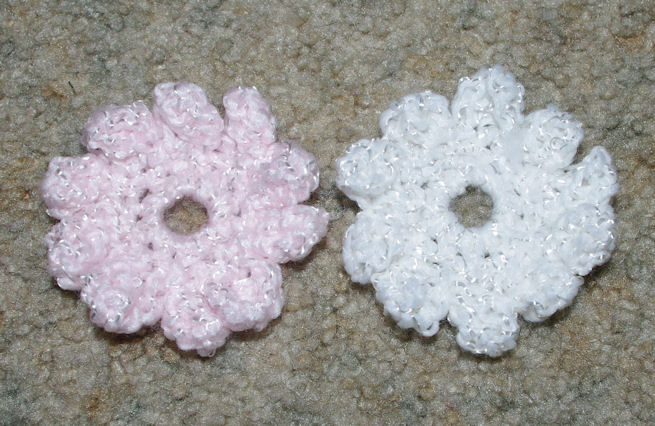 Flower Applique 2 Free Crochet Pattern