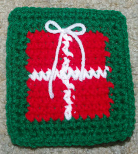 Row Count Christmas Gift Coaster Free Crochet Pattern
