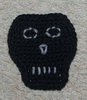 Skull Applique Free Crochet Pattern